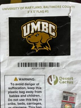 UMBC Black & Gold Flag - Retriever Logo 3’ x 5’
